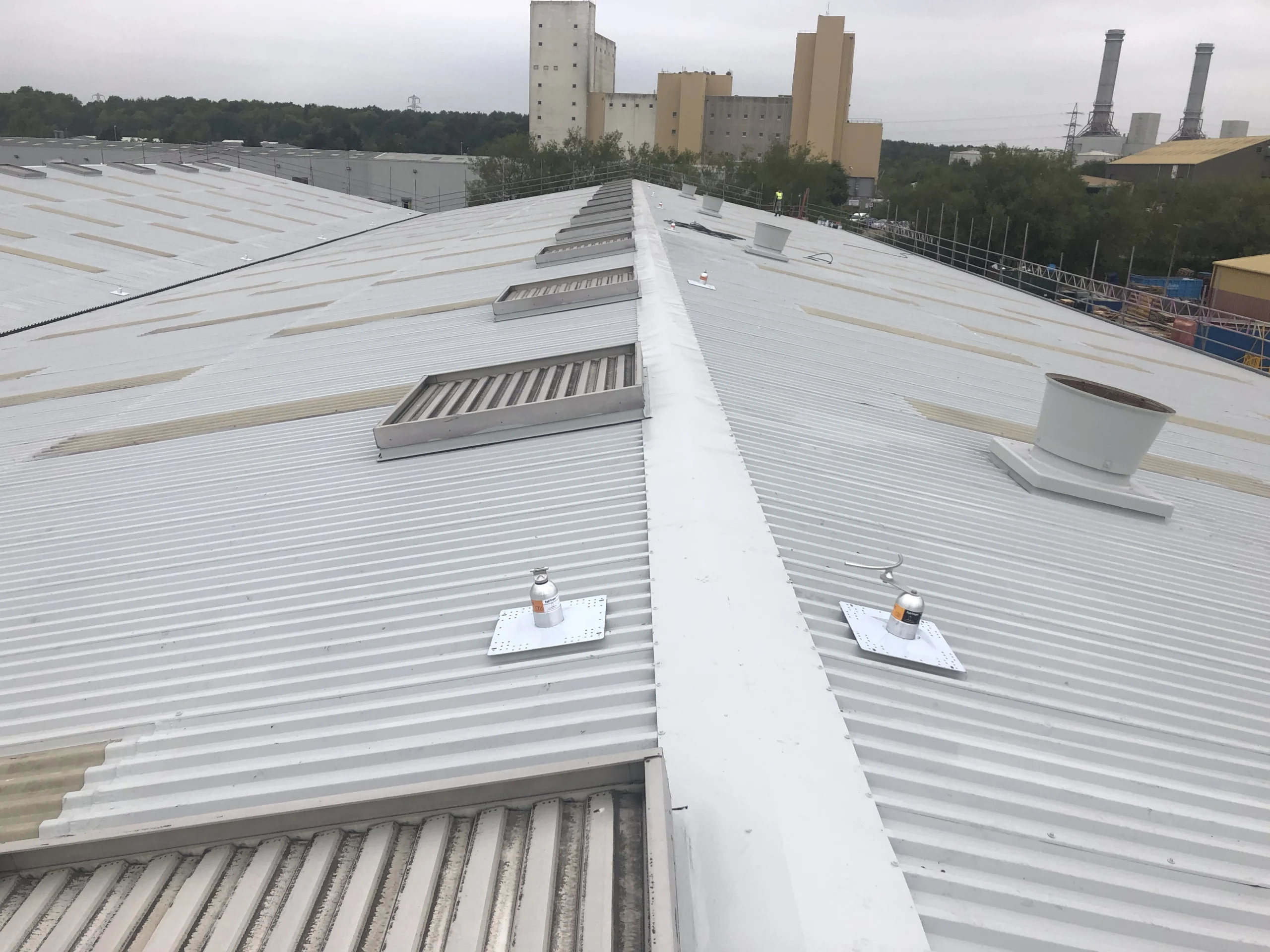 Steel Sheet Roof Refurbishment Steel Sheet Roof Refurbishment